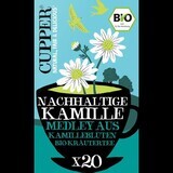 Bio-Teeaufguss aus Kamille, Kanne