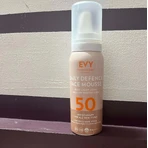 Daily Defense Mousse Crème Solaire SPF 50 Visage, 75 ml, Evy Technology