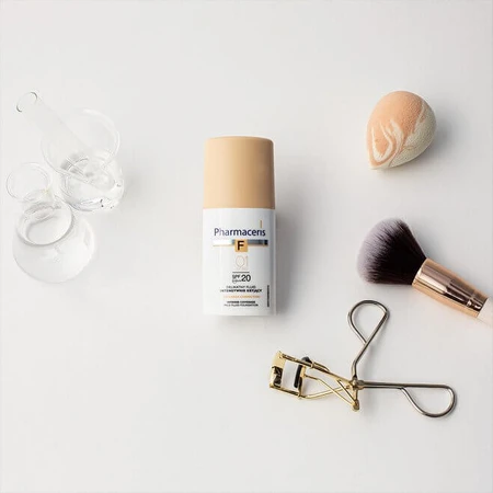 Pharmaceris F Coverage-Correction, fluide délicat à couvrance intense, 03 Bronze, SPF 20, 30 ml