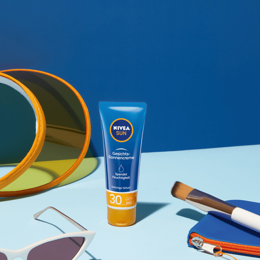 Nivea Sun, feuchtigkeitsspendende Gesichtssonnencreme mit hohem Schutz, SPF 30, 50 ml