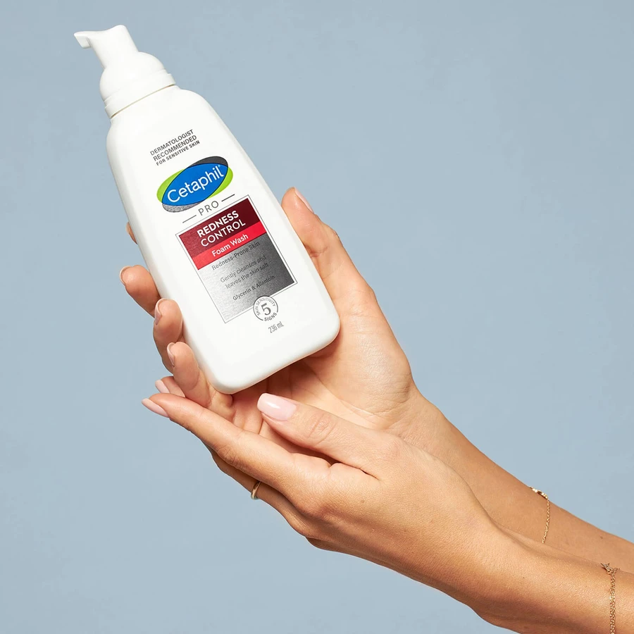 Cetaphil Pro Redness Control, spumă de curățare facială, piele sensibilă, 236 ml