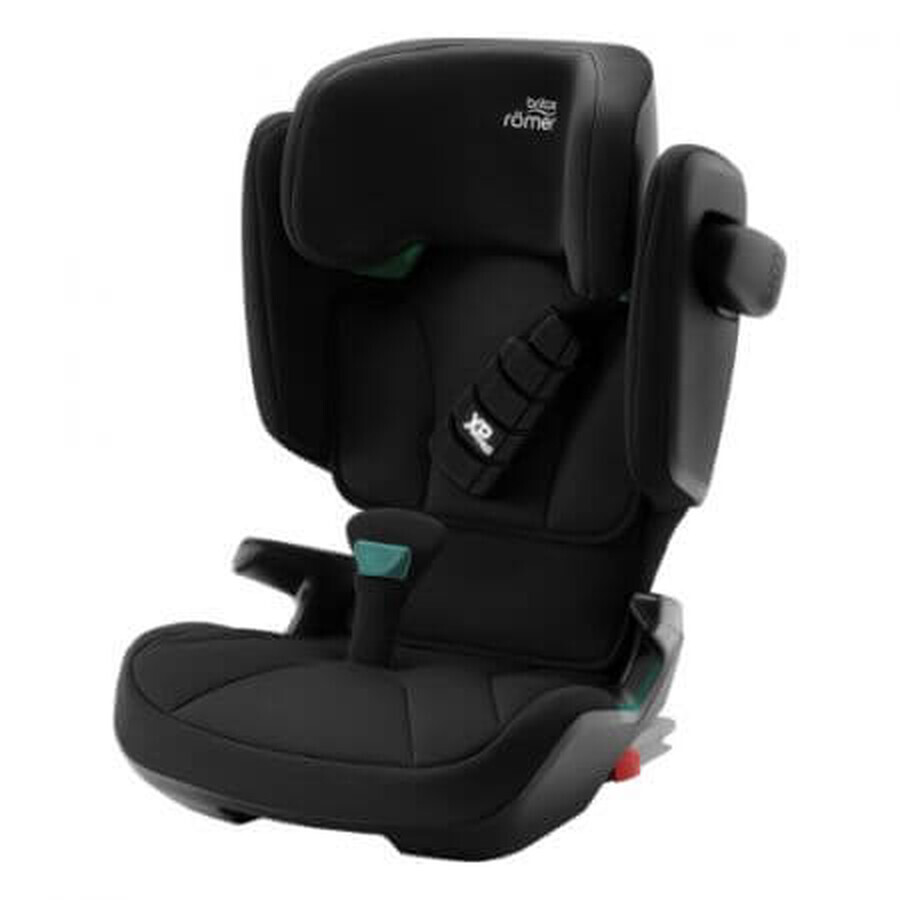 Isofix KIDFIX i-Size Autositz, 3,5 - 12 Jahre, Cosmos Black, Britax