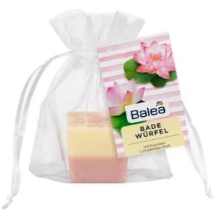 Balea, Cub de baie, flori de lotus, 50 g