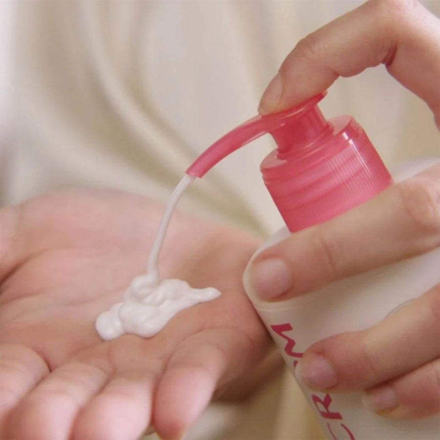 Topicrem Ultra-Hydraterende Bodymilk Voor De Gevoelige En Droge Huid Peaux Sensibles Et Seches 1L