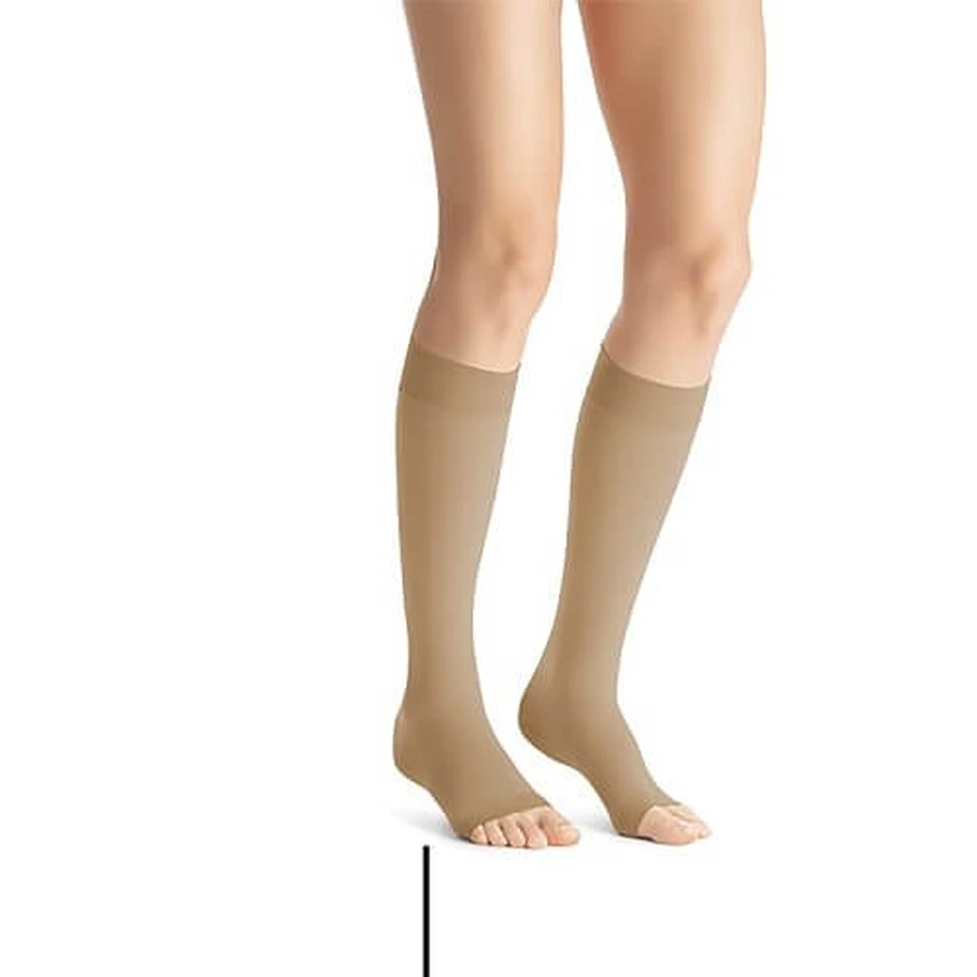 JOBST OPAQUE lange Kompressionskniestrümpfe CCL1 natur, Größe 6 OP
