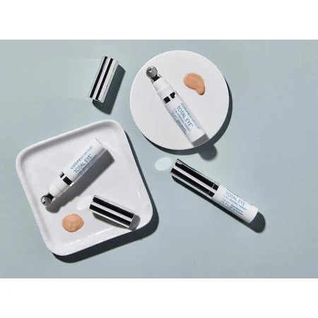 Colorescience Total Cremă de Ochi Fair cu Factor de Protecție Solară SPF35 împotriva Cearcănelor pentru Piele Sensibilă 7ml