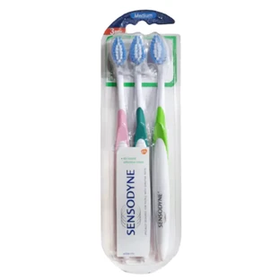 Periuţă de dinţi Expert Medium Triopack, Sensodyne