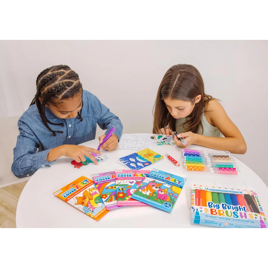 Set de colorat cu modele secrete Undercover Art - Catei