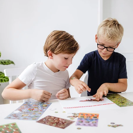 Super Set mit Dinosaurier-Aufklebern