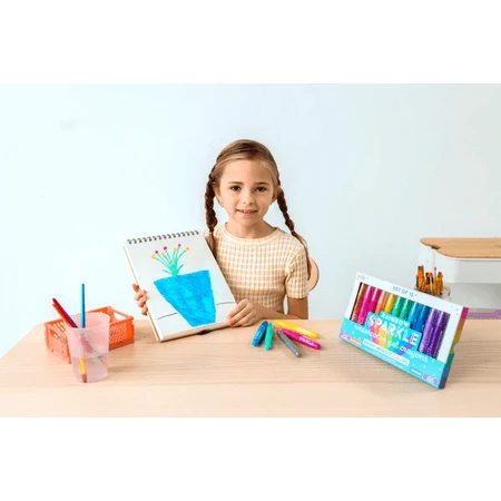 Metaliczne kredki akwarelowe Rainbow Sparkle z brokatem - zestaw 12 sztuk: ceny i cechy
