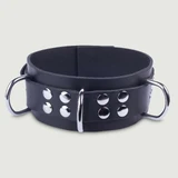 Ultra schwarzes Lederhalsband mit Ringen