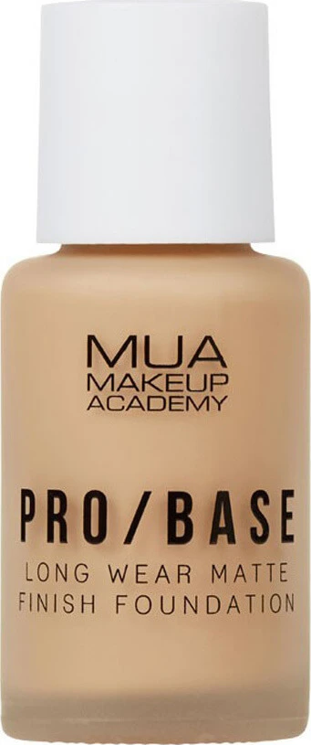 MUA | Pro Base Langlebige Matte Finish Foundation 144| 30ml
