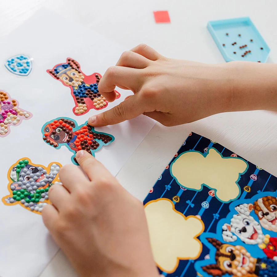 Set creativ DIY Creeaza abtibilduri cu diamond paint, Paw Patrol, Patrula Catelusilor, Totum