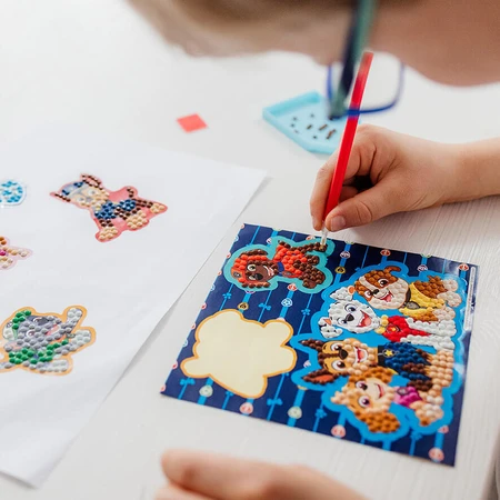Set creativ DIY Creeaza abtibilduri cu diamond paint, Paw Patrol, Patrula Catelusilor, Totum