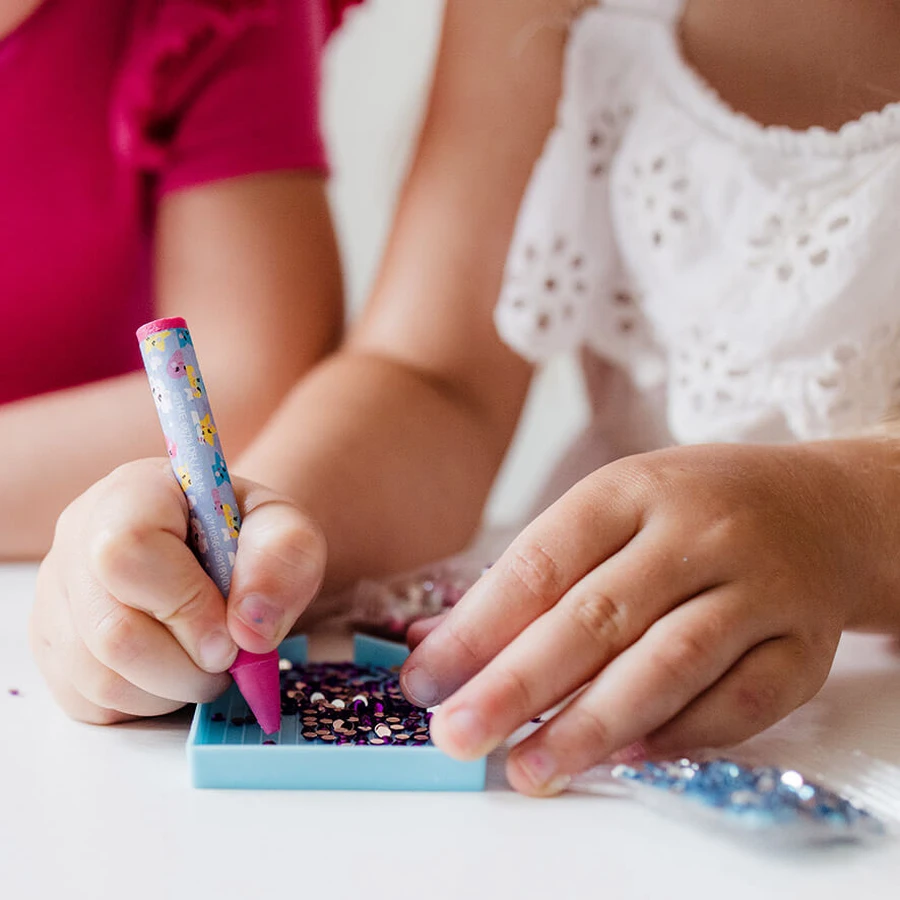 Studio creativo 2 in 1 con unicorni, pittura di diamanti e bracciali