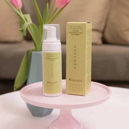 Nacomi Rich&amp;Comfy Regeneration, spumă de curățare facială cu avocado, 150 ml