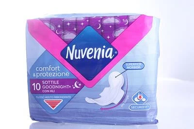 Nuvenia Dünne Nacht mit Flügeln 10 Stück