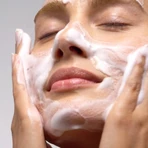 Caudalie Vinoclean - spumă de curățare cu flori de viță de vie 150 ml