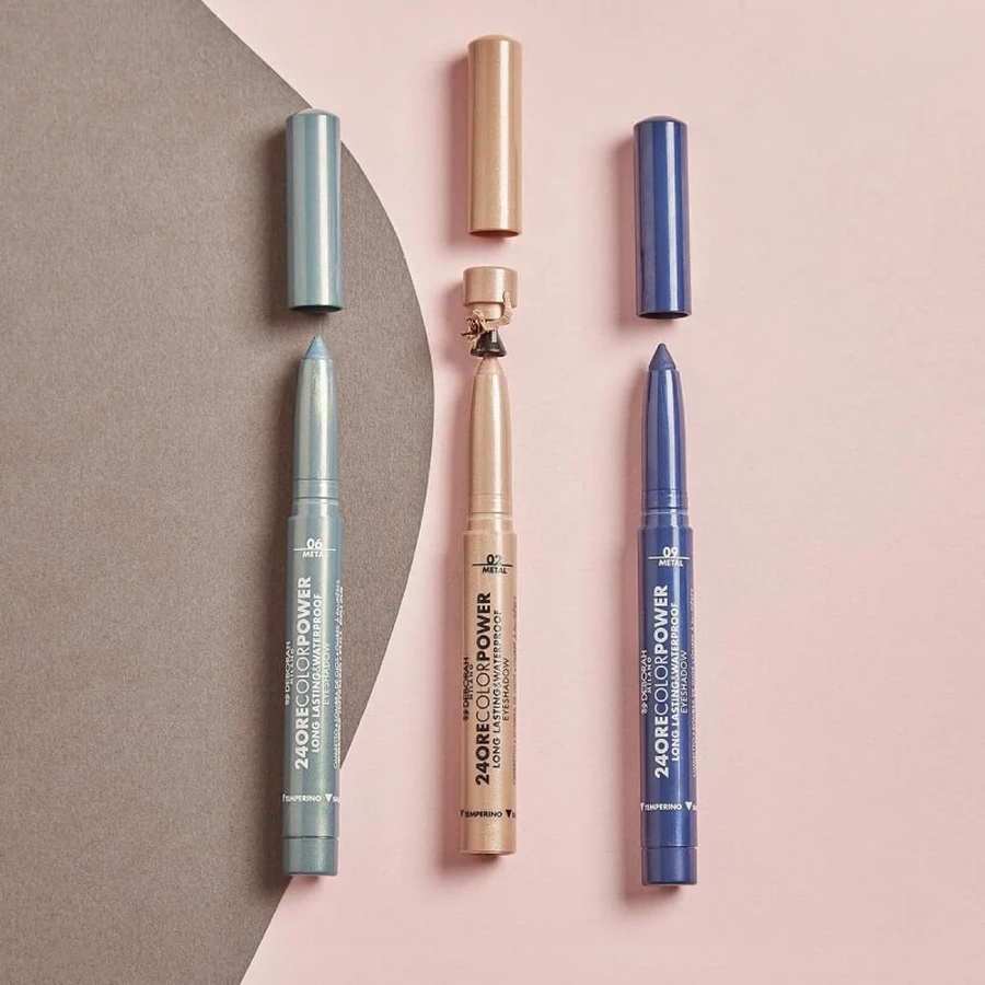 Deborah 24-Hour Color Power Eyeshadow - Oogschaduwstift nr. 05 Bruin
