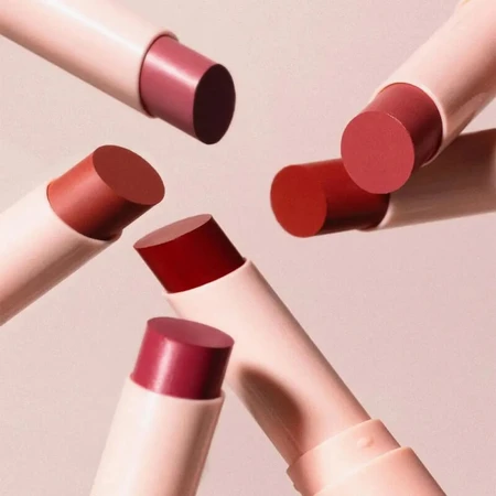 Astra Pure Beauty Lipstick – ruj cremos semi-mat nr. 01 mahogany