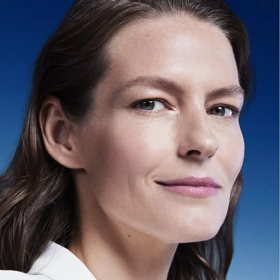 Serum Shiseido Bio-Performance Skin Filler – dwuetapowe serum przeciwstarzeniowe, 30 ml + wkład 30 ml: ceny i cechy