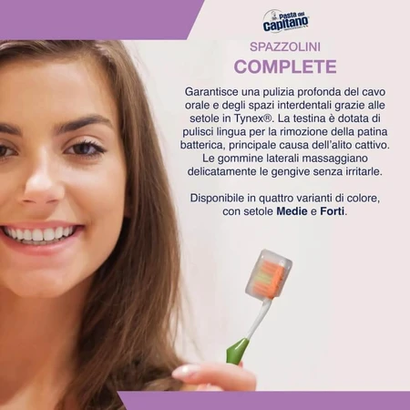 Pasta del capitano Complete – periuță de dinți cu peri de duritate medie, în culori asortate