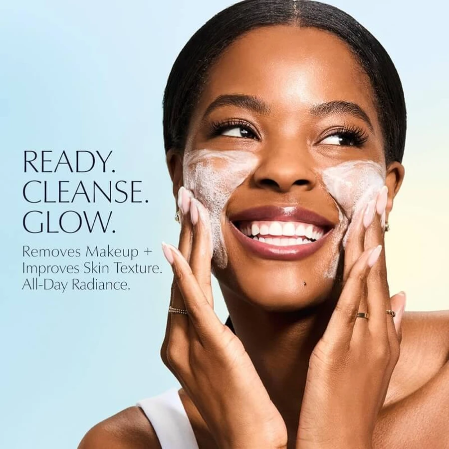 Estée Lauder Daywear Glow Boost Jelly Cleanser - Purifying and Brightening Foaming Facial Cleanser, 125 ml